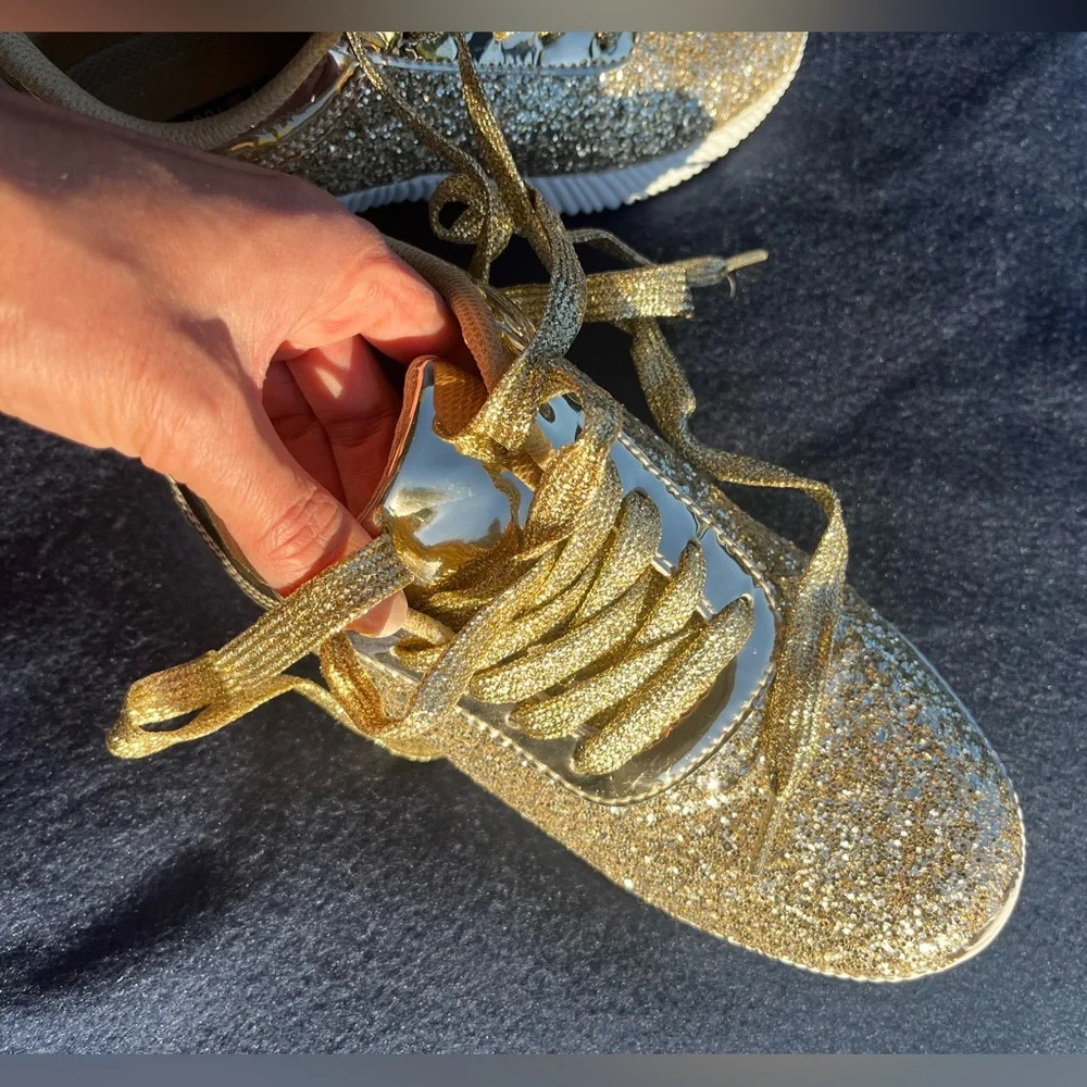 Shiny gold glitter upper sneakers. Memory foam, non-slip rubber soles. Size 7 - Picture 5 of 12